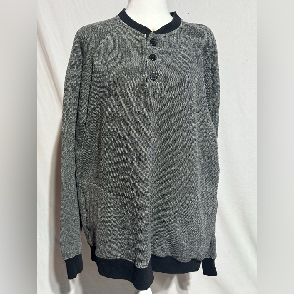 RVCA Men’s Capo Crew Sweatshirt/Sweater Black and White Size Large